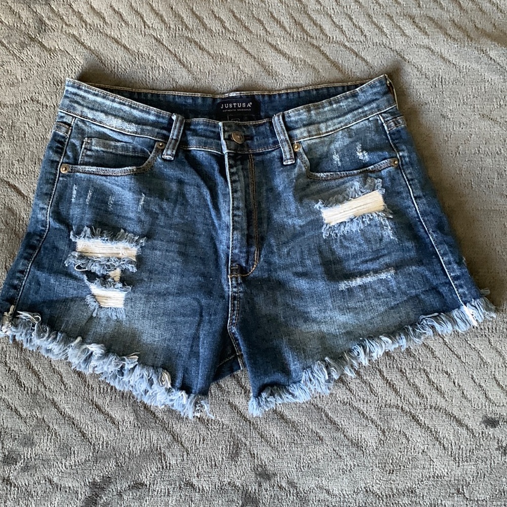 Justusa Jean Shorts